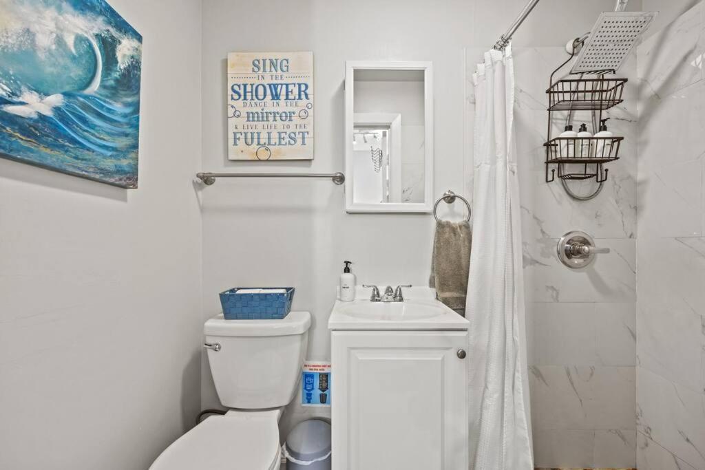 Great Walkable Studio Apt! New York Exterior photo