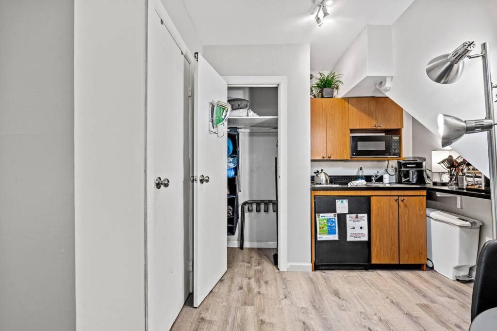 Great Walkable Studio Apt! New York Exterior photo